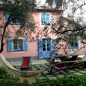Casa Aquarela Cogorno